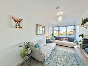 Photo 17- click for photo gallery